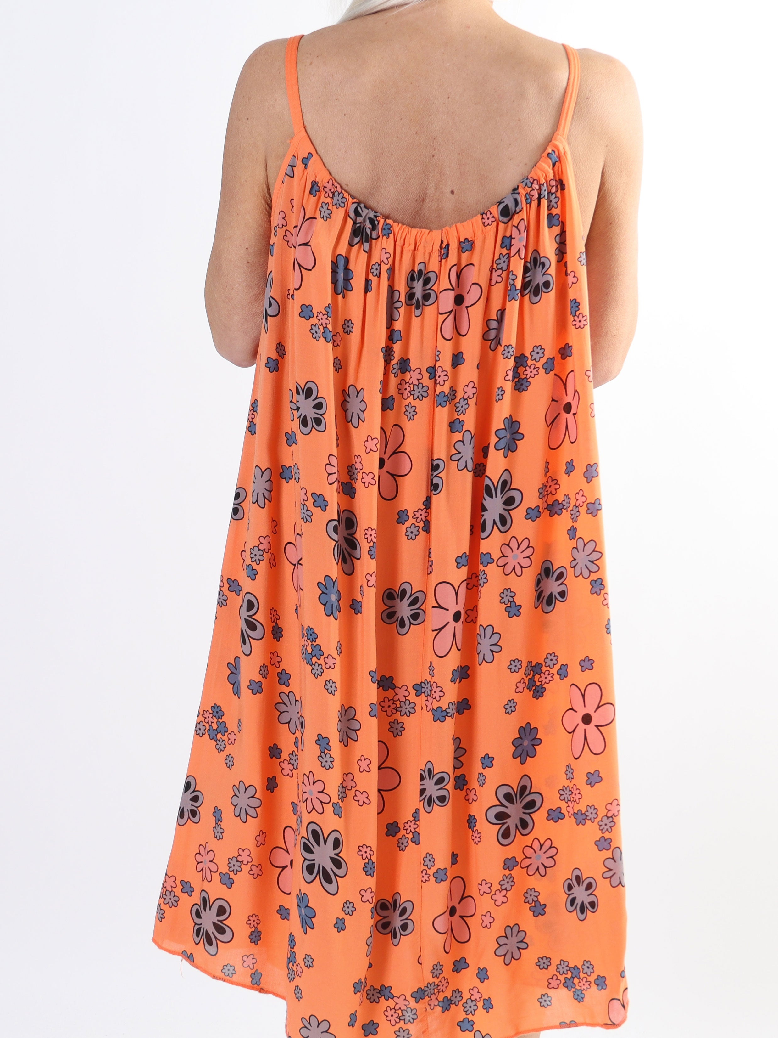 Sunshines Flower - Let plus size kjole i viskose med blomsterprint